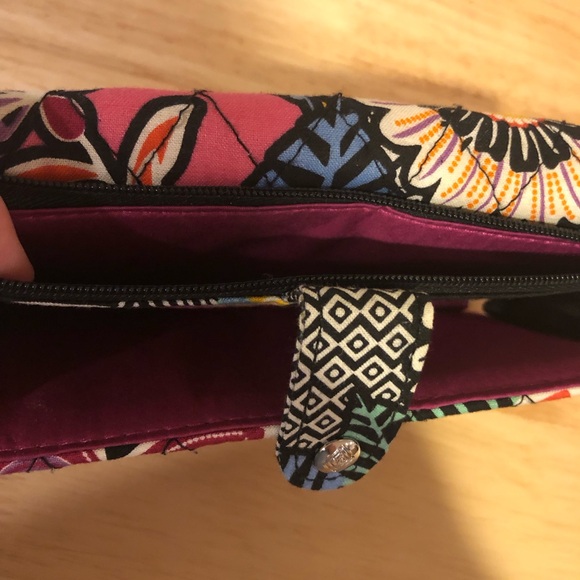 LAST CALL Vera Bradley Pink and Yellow Artistic Wallet - Picture 4 of 4